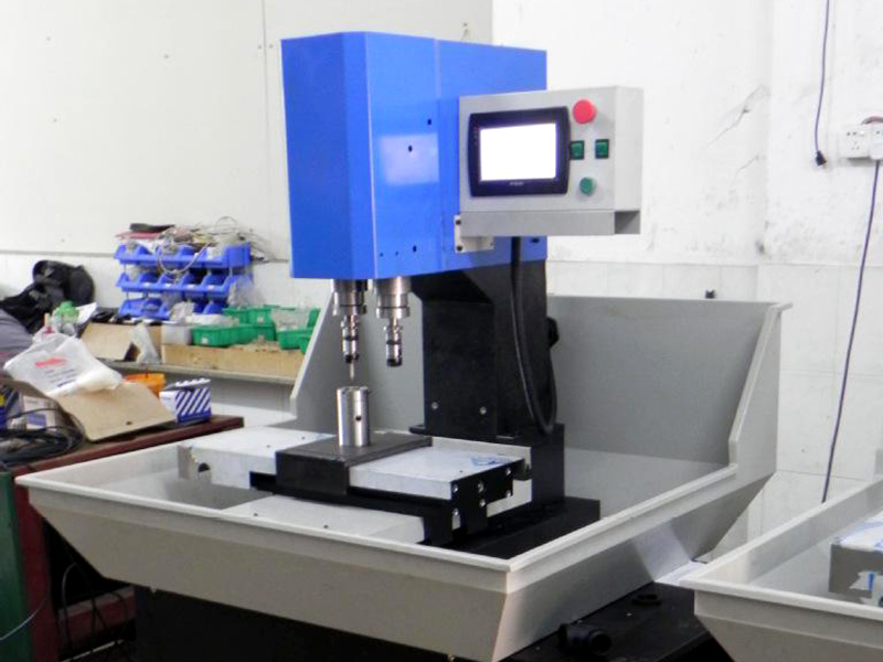 鉆攻機多少錢一臺？設備報價！