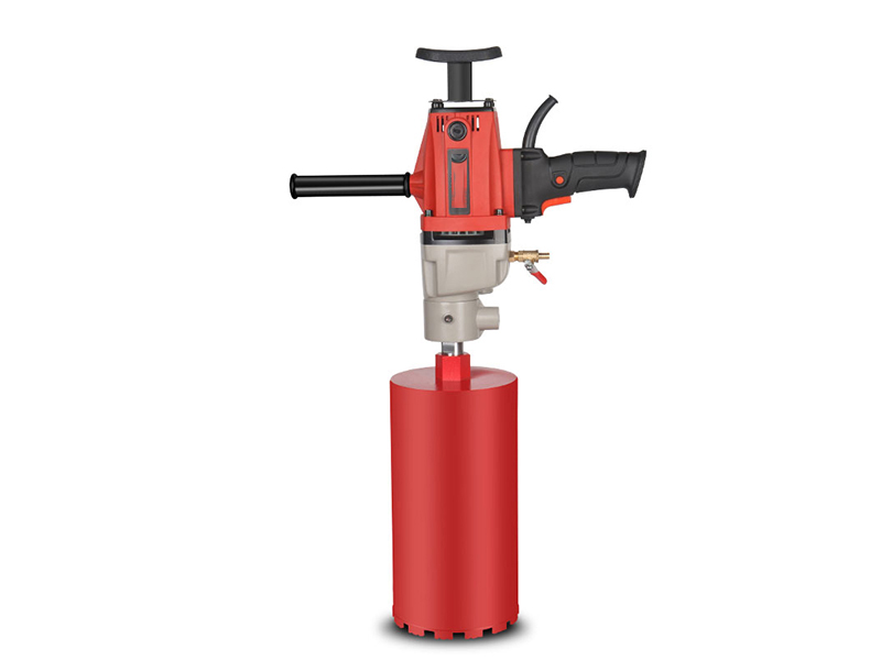 大鉆孔機揚塵怎么解決?鉆孔機不吸水怎么辦?