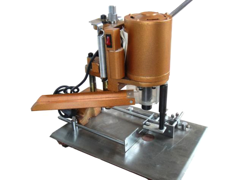 無塵鉆孔機怎么制作?流程特點介紹