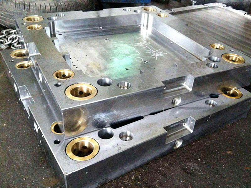 深孔鉆加工為什么會偏斜很大?